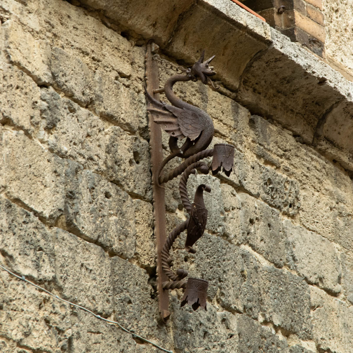 Dragon Torch Holder