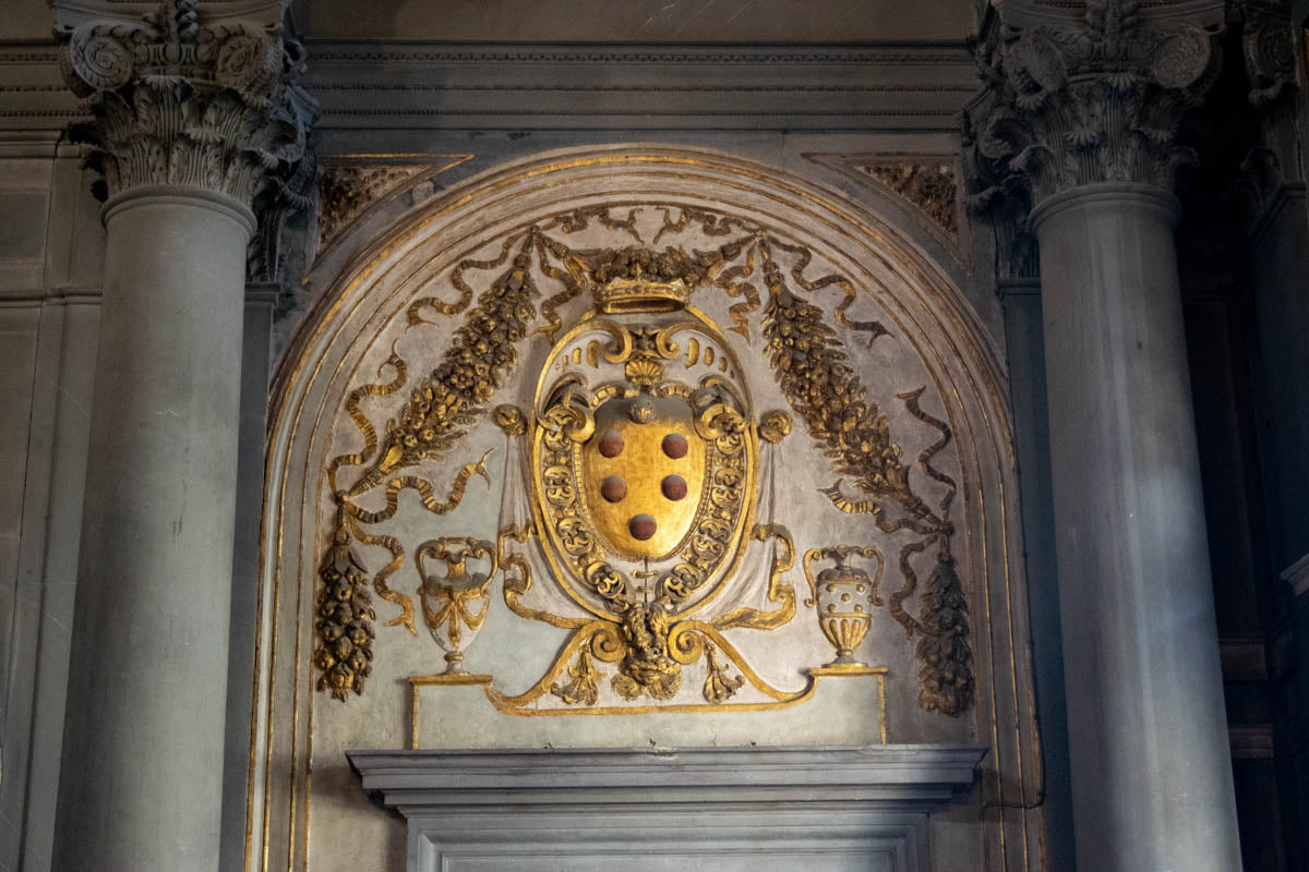 Crest of the Medici Family